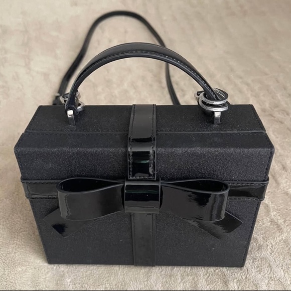 NEW Kate Spade Wrapping Party Gift Box Crossbody Purse